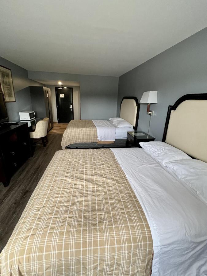 Hwy 17 Hotel Вава Экстерьер фото